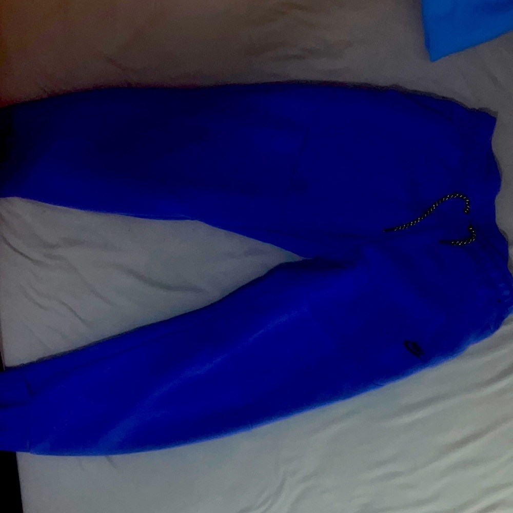 Nike tech